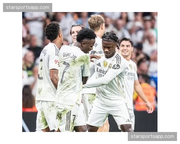 卡马文加替补登场稳固中场,法国国脚成阵容深度保障 卡马文加替补登场稳固中场,法国国脚成阵容深度保障